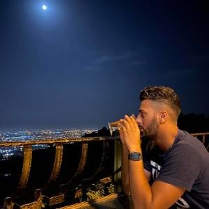 Meet your Posher, Umair